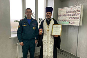 Беседа с личным составом о праздниках Рождества Христова и Богоявления в ПАСЧ-1 г. Березы