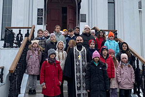 Воспитанники ДШИ №2 г. Берёзы посетили храм в г. Белоозёрске