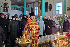 День памяти святых новомучеников и исповедников Церкви Русской на приходе храма Святой Живоначальной Троицы в аг. Пески