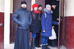 Благотворительная акция «Рождество приходит в каждый дом» прошла в г. Белоозёрске