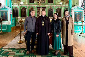Представители филиала «Белоозерскэнергоремонт» совершили экскурсию в храм аг. Пески