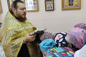 Молебен с акафистом преподобному Агапиту Печерскому