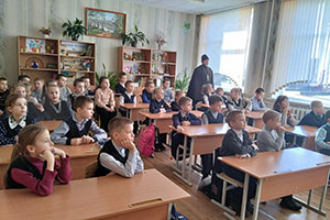 Духовно-нравственная беседа о празднике «Сретение Господне» в Песковской средней школе
