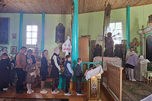 Молебен на начало учебного года  в храме Святой Живоначальной Троицы агрогродка Пески
