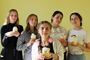 Мастер-класс по украшению пасхальных куличей