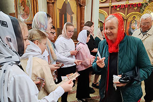 Поздравление с днём памяти жён-мироносиц в г. Белоозерске  