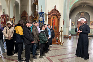Экскурсия по храму преподобного Серафима Саровского в г. Белоозёрске