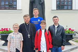 Молодежное братство посетило Жировичский монастырь