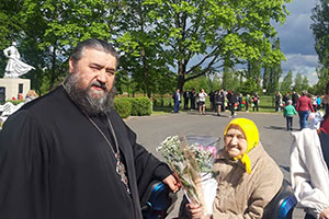 Торжественный митинг в аг. Первомайская
