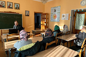 Кинопоказы фильма «За паству и Отечество» на приходе храма преподобного Серафима Саровского в г.Белоозёрске