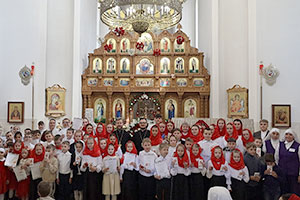 Пасхальный утренник в храме святого Архангела Михаила в г. Березе