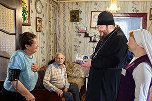 Почетных прихожан храма святых апостолов Петра и Павла в г. Берёзе поздравили с Днём пожилого человека