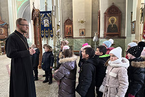 Экскурсия по храму преподобного Серафима Саровского в г. Белоозерске для учащихся 2-х классов ГУО «СШ №3 г. Белоозерска»