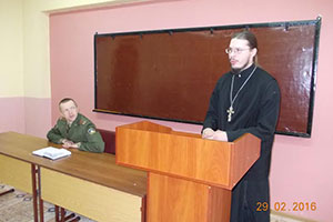 Состоялась встреча священника с личным составом в Березовском РОЧС.
