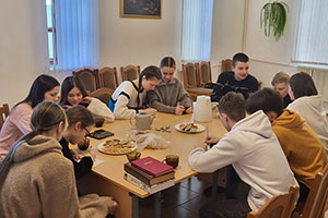 Тест-викторина «По страницам богослужебных книг»