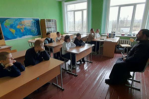 Беседа о десяти заповедях в Огородниковской средней школе