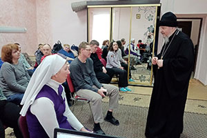«О Сретении Господнем и Великом Посте» с воспитанниками отделения социальной реабилитации, абилитации инвалидов при ГУ «Березовский ТЦСОН»
