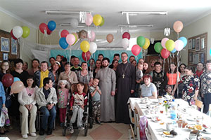 Пасхальный праздник для инвалидов в Белоозерске.