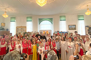 Пасхальный утренник «Хвалите Господа с небес и славьте, человеки!» в Воскресной школе храма святых апостолов Петра и Павла в г. Березе