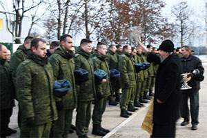 Священнослужители Березовского благочиния приняли участие в митингах, посвященных началу учебного года в воинских частях