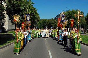 Престольный праздник и крестный ход в г. Белоозёрске.