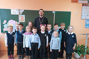 Нужно учиться всех любить и прощать