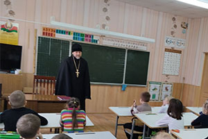 Беседы священнослужителей Березовского благочиния с учащимися сельских школ 