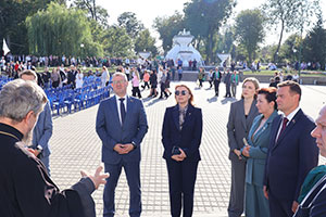 Делегация представителей власти посетила Духовно-патриотический комплекс в г. Берёзе
