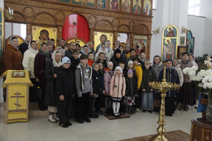 Серафимовская воскресная школа совершила семейную духовно-просветительскую поездку по святым местам Гродненщины